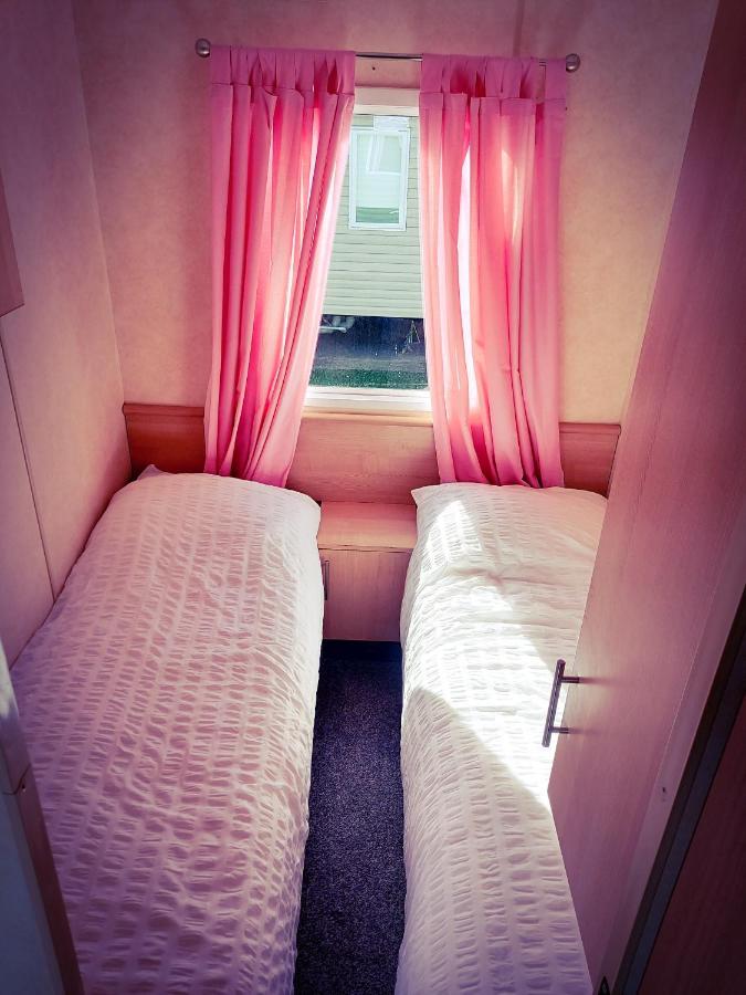 18 Nutmeg Grove Hotell Withernsea Eksteriør bilde